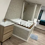 Loft Ravissant 45m2 Jacuzzi Rvb Night 2 Etablissement Ferme Definitivement * 阿棉