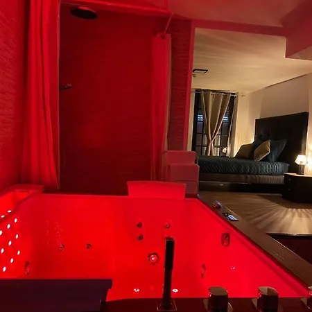 Loft Ravissant 45m2 Jacuzzi Rvb Night 2 Etablissement Ferme Definitivement Apartment Amiens