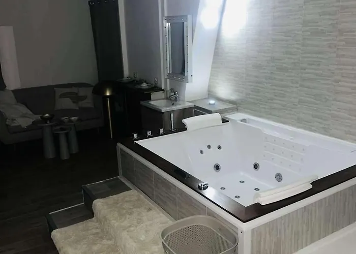 Loft Ravissant 45m2 Jacuzzi Rvb Night 2 établissement Fermé Définitivement * Amiens